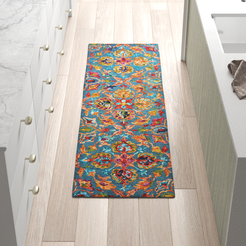 Tapis bleu / rouge / jaune, Tapis de couloir 2 pi 3 po x 7 pi 6 po