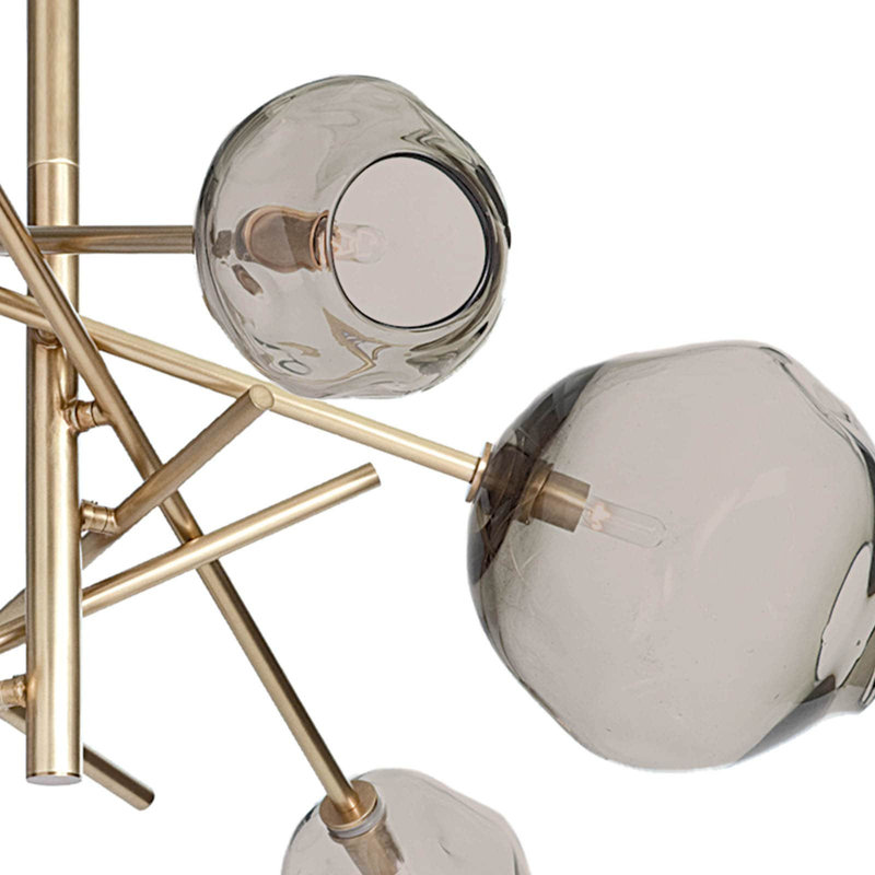 Lustre en fusion, Laiton