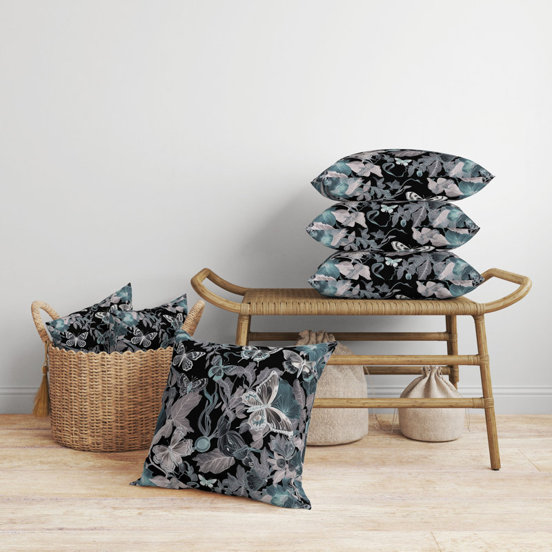 Coussin Butterfly Haven, H 16 po x l 16 po, Noir / bleu sarcelle