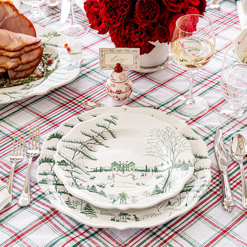 Country Estate Winter Frolic 16 - Piece Place Setting - Service for 4