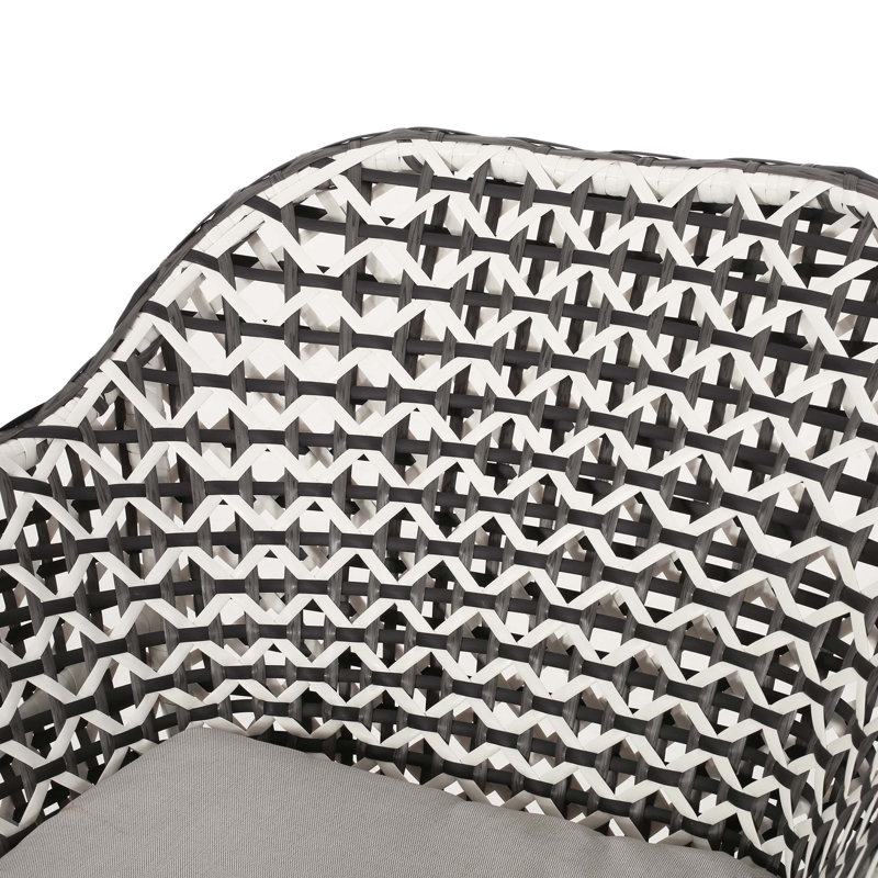 Élégante simplicité, chaise d'appoint de bon goût