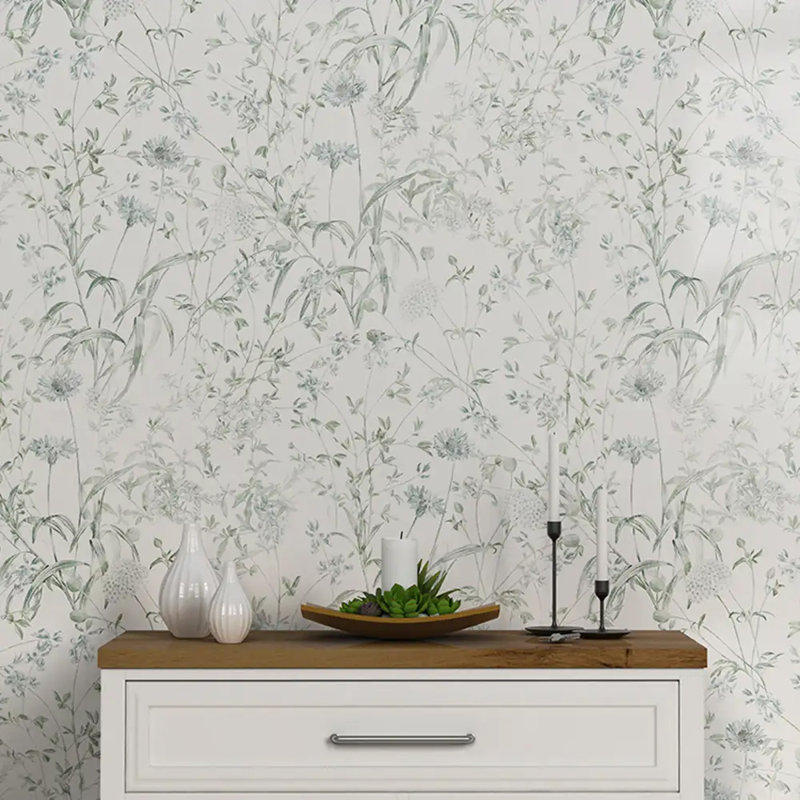 Rouleau de papier peint à peler et coller délicatement sauge Wildflower