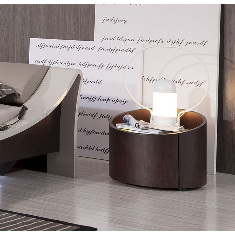 Dever 21'' W Nightstand