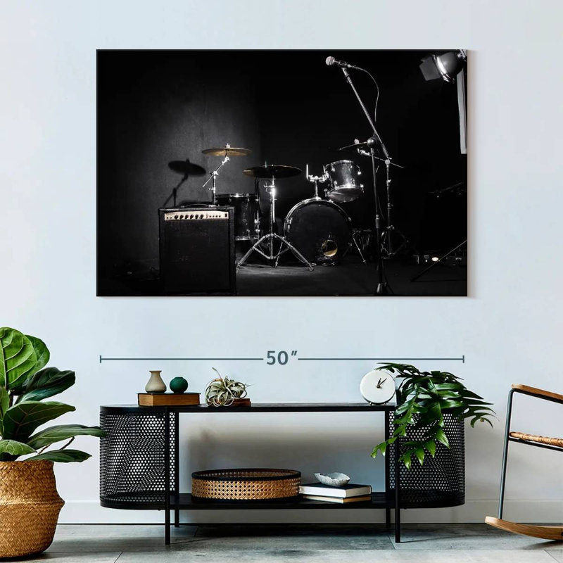 Abarca, instruments de musique sombres, H 34 po x l 51 po