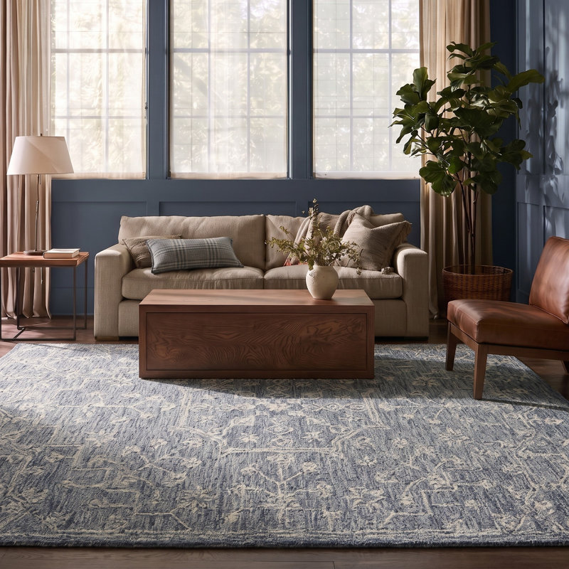 Ivy Handmade Transitional Distressed Floral Motif Tufted 100% Wool Area Rug, Blue, Rectangle 5' x 7' 6"