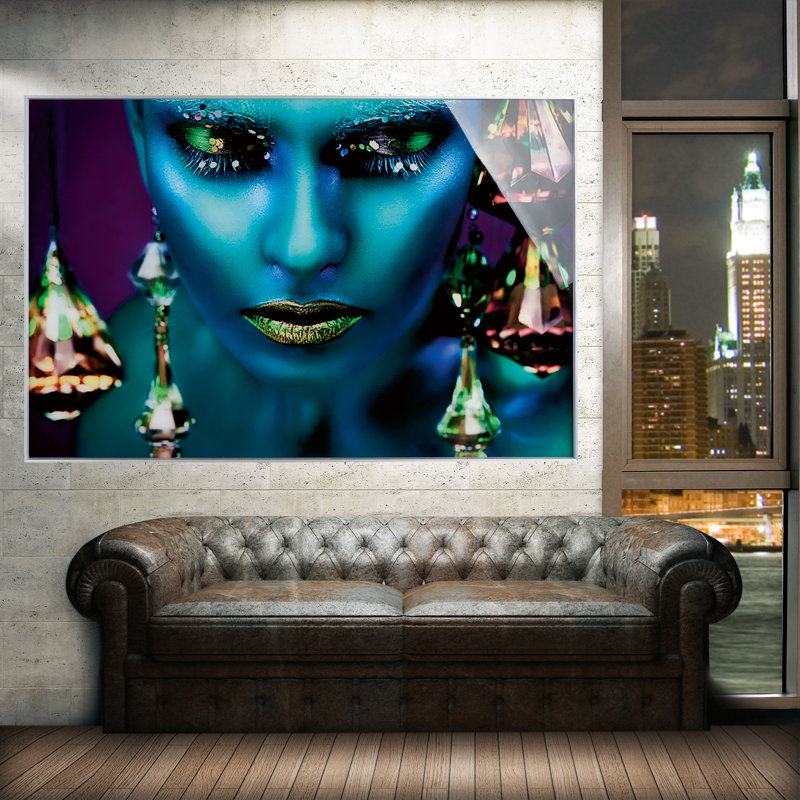 Nahvi - Single Picture Frame Print