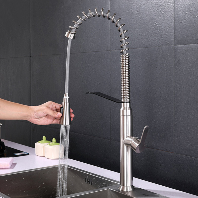 Robinet de cuisine rétractable à poignée simple