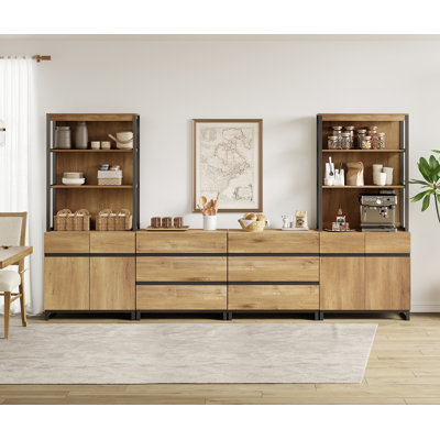 Buffet Modern Farmhouse avec 3 niveaux et 4 armoires, buffet en bois à 6 tiroirs avec pieds en métal noir pour la salle à manger ou la cuisine