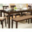 Ensemble repas pour quatre personnes