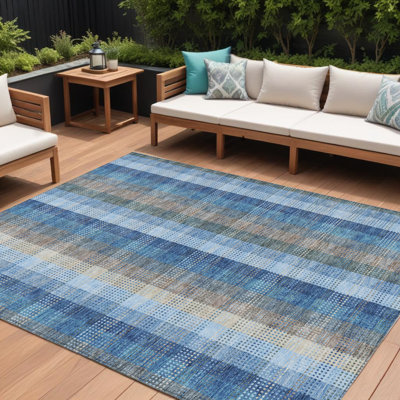 Tapis d'intérieur lavable à carreaux bleu ciel et beige Fabre 10 pi x 14 pi Fabre