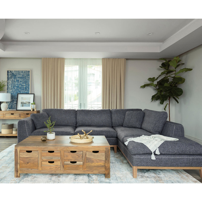 Style Mid-Century moderne en forme de L avec deux coussins, revêtement en tissu gris, coutures de couverture beiges, pieds fuselés, zone de confort 4 places