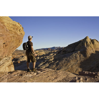 «Hiker» par Tbabasade