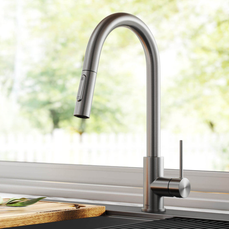 Robinet de cuisine à poignée simple Oletto, Acier inoxydable qui ne tache pas