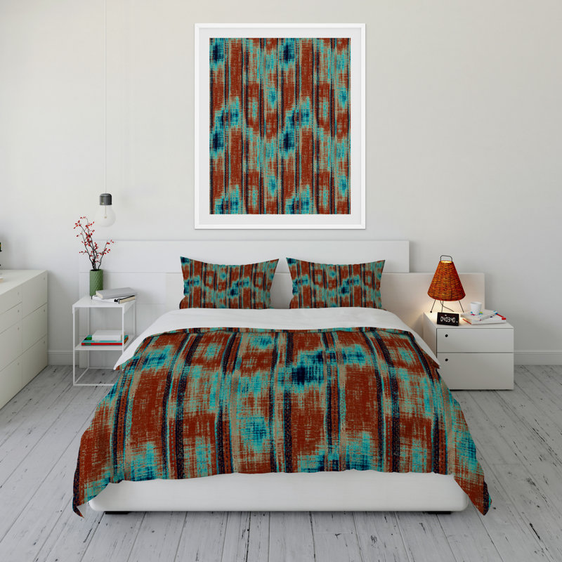 Channel Abstract Comforter, King Comforter + 2 King Pillowcases