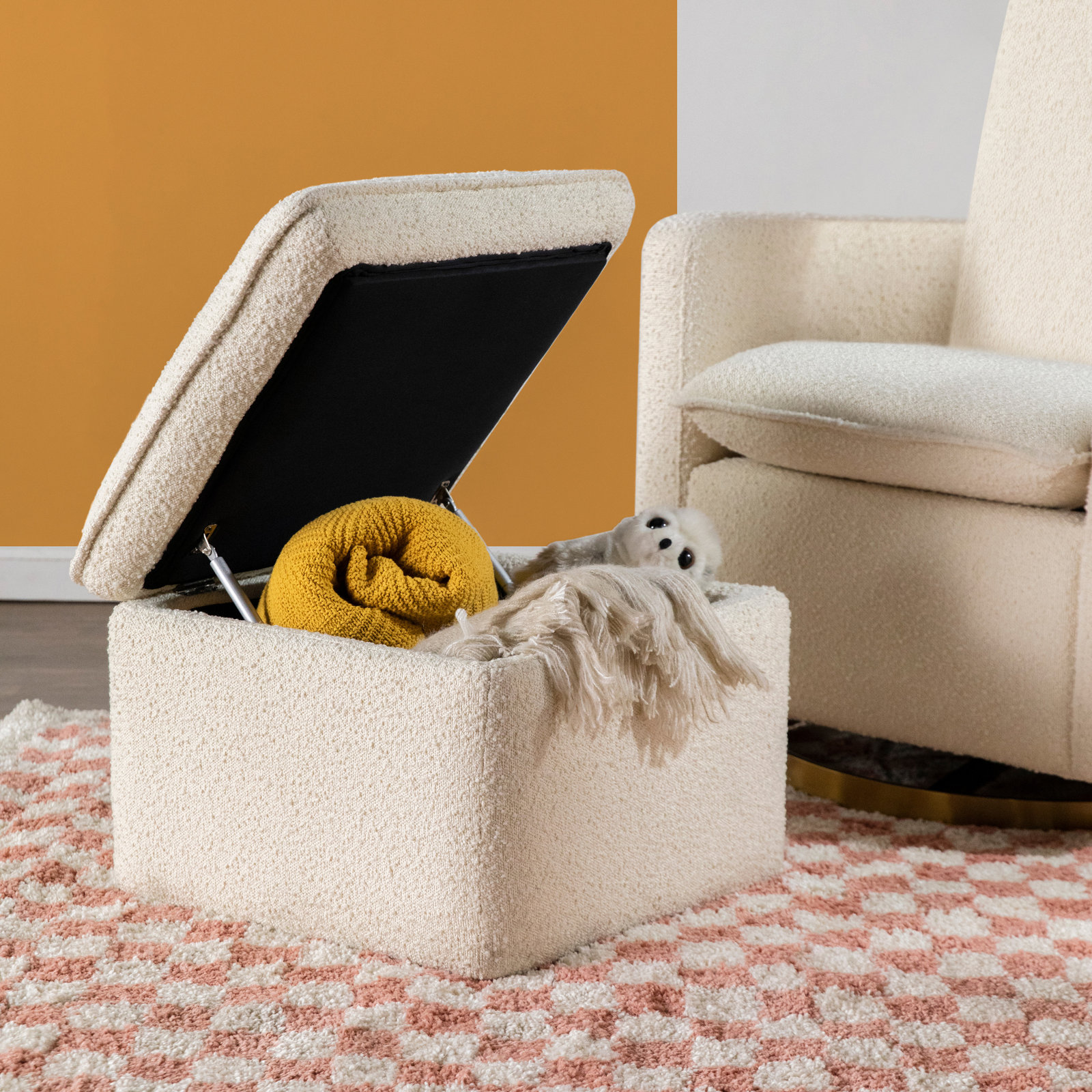 22" Storage Ottoman, Ivory Boucle