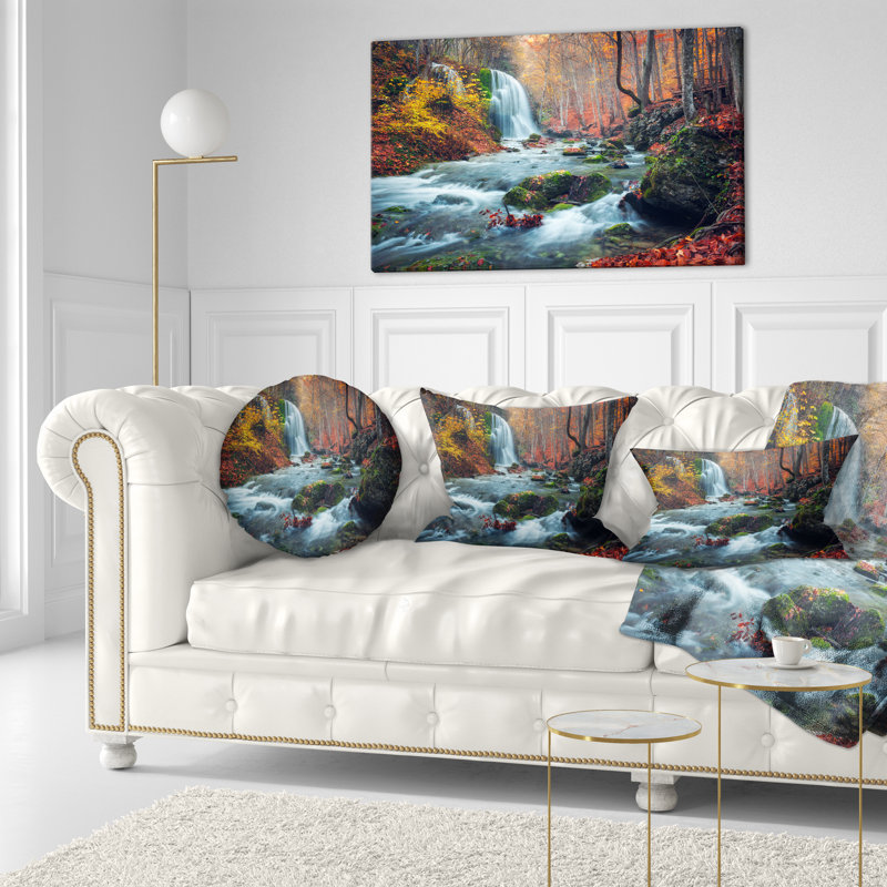 «Autumn Mountain Waterfall Long View - Landscape», reproduction de photo sur toile, H 20 po x l 40 po