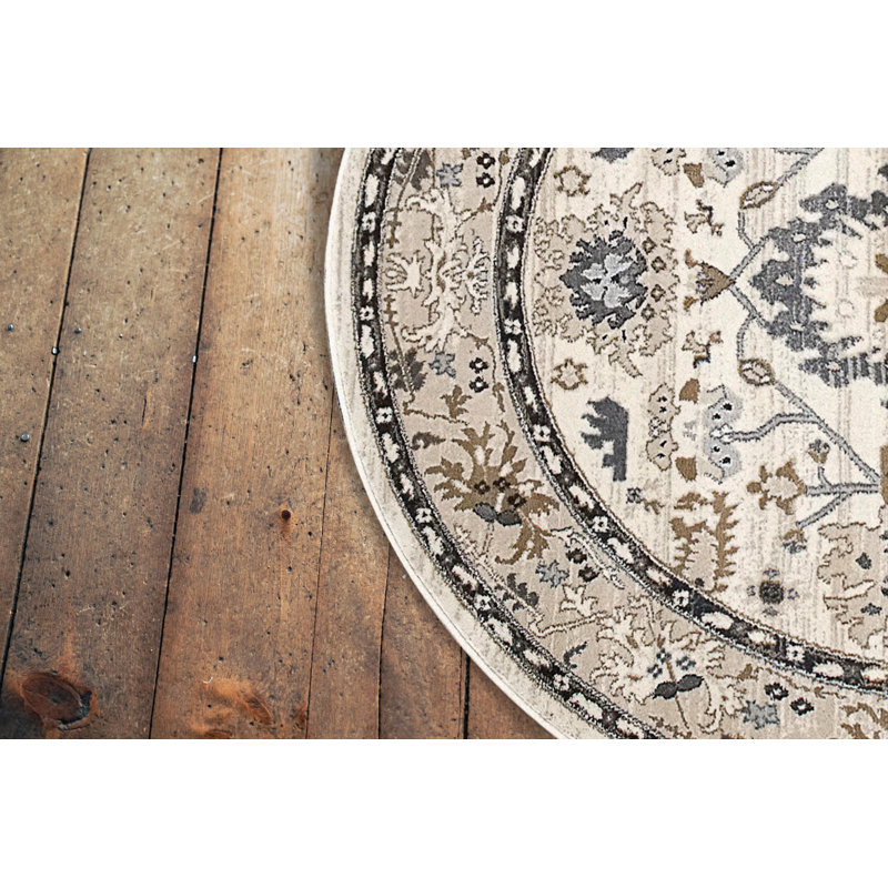 Mishawaka Oriental Indoor Rug, Round 5'3"