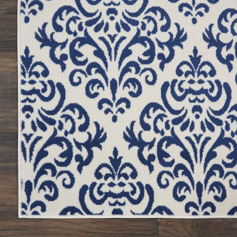 Gjuljeta Damask Indoor Rug, Rectangle 3'9" x 5'9"