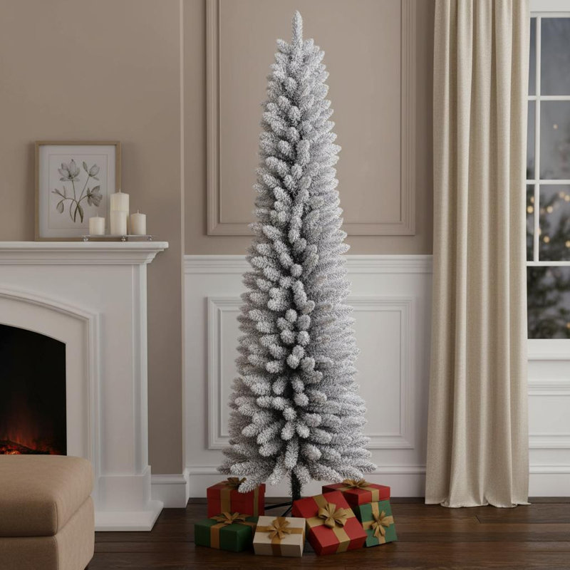 Sapin de Noël effilé 7 pi blanc