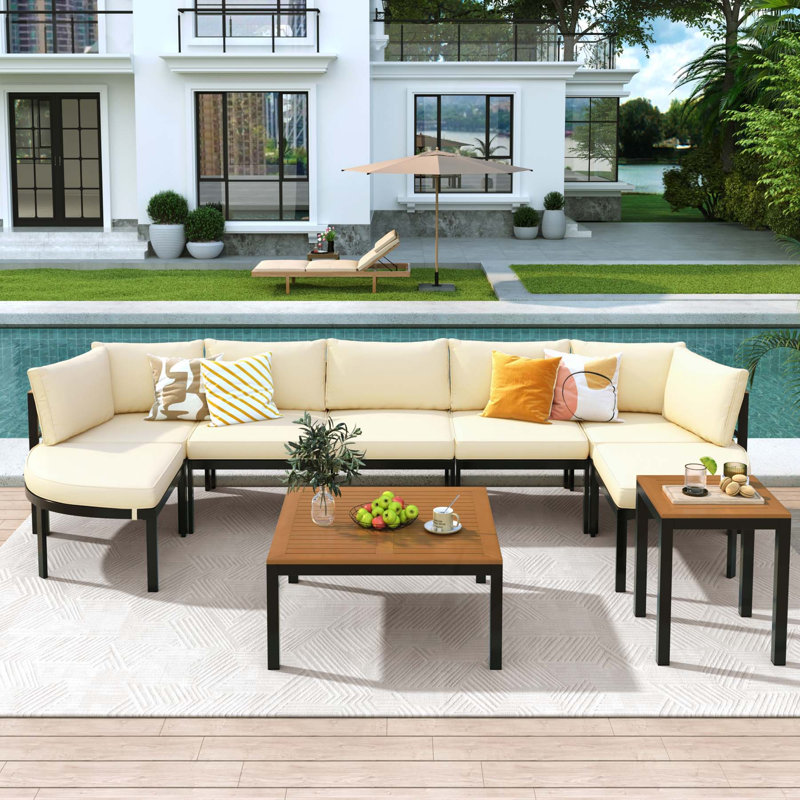 Ensemble de canapés d'extérieur polyvalents et modernes avec coussins confortables et structure robuste, Beige
