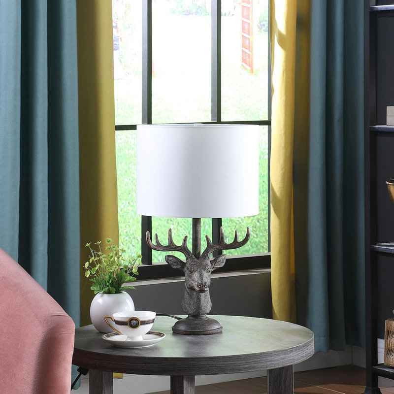 Lampe de table 18 po en cerf Elk Deer