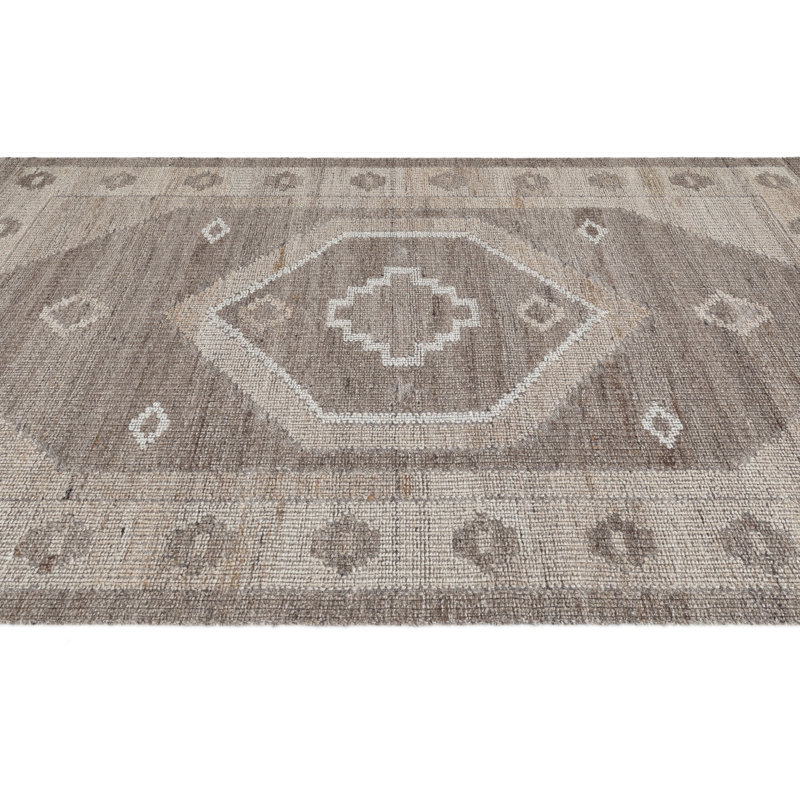Gigi Area Rug, Rectangle: 3'x5'