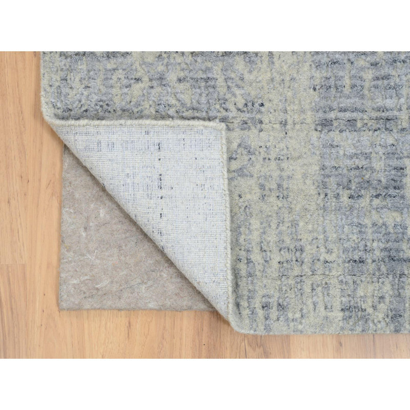Tapis de couloir oriental 2 pi 6 po x 10 pi gris, jacquard tissé à la main, en laine et en soie à base de plantes, motif effacé transitionnel ton sur ton 7BD3EBE9C702459D8E0F2231FAFE9D04