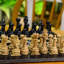 Jeu d'échecs fait à la main-79136486