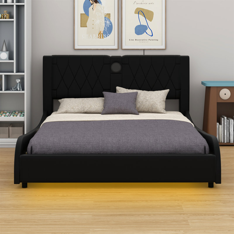 Lit plateforme tapissier luxueux en similicuir avec tête de lit épaisse, haut-parleurs Bluetooth et lumière DEL RVB, Grand