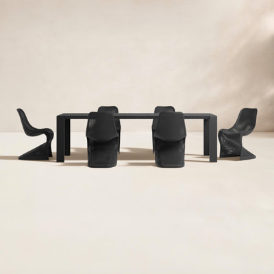 Farrah 6 - Person Patio Dining Set with Extendable Rectangular Table