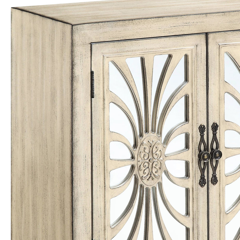 Console antique blanche antique avec portes en verre pour un décor sophistiqué