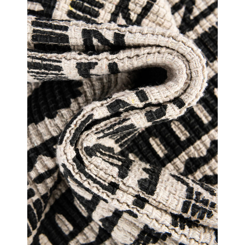 Avani Cedrick Rug, Square 7'10"