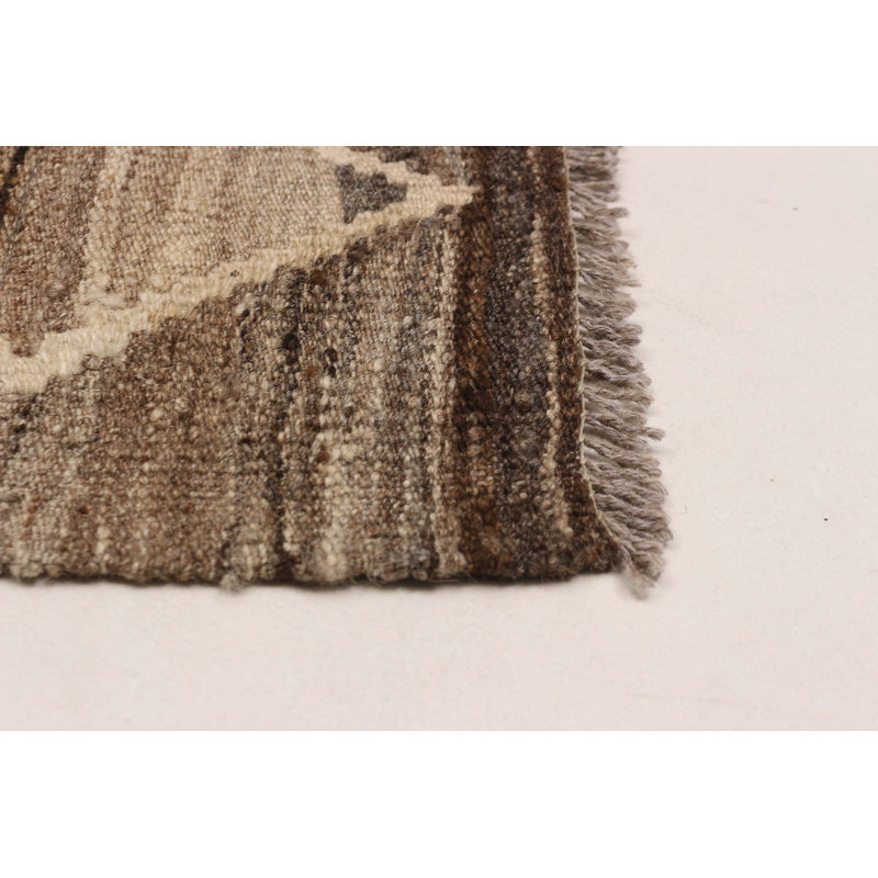 Sivas Brown Kilim 5'4" x 6'5"