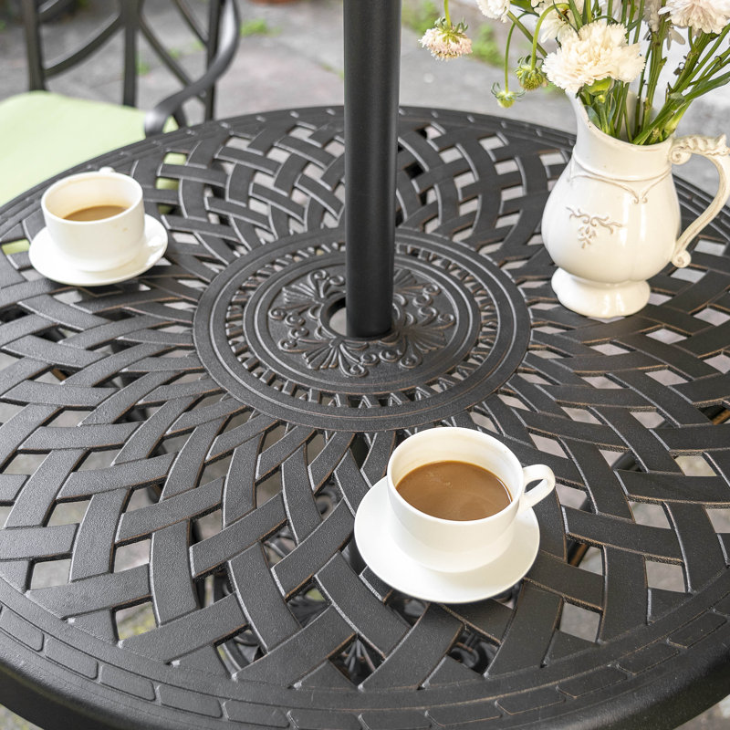 Table bistro ronde en fonte d'aluminium pour 2 personnes Waterfield, Bronze, 28" H x 31.5" W x 31.5" D