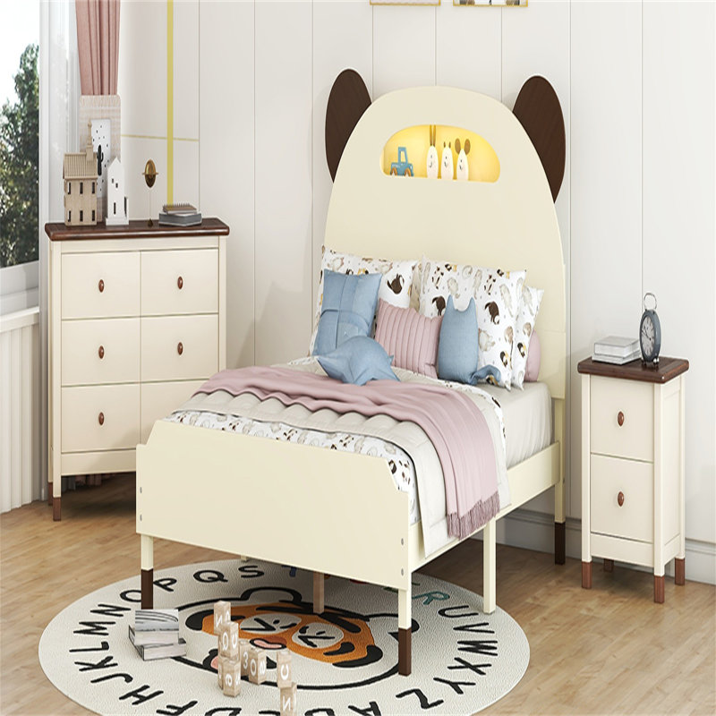 Ensemble de chambre à coucher de 3 pièces Goronwy, lit plateforme double en forme d'ours avec table de chevet et commode, crème et noyer