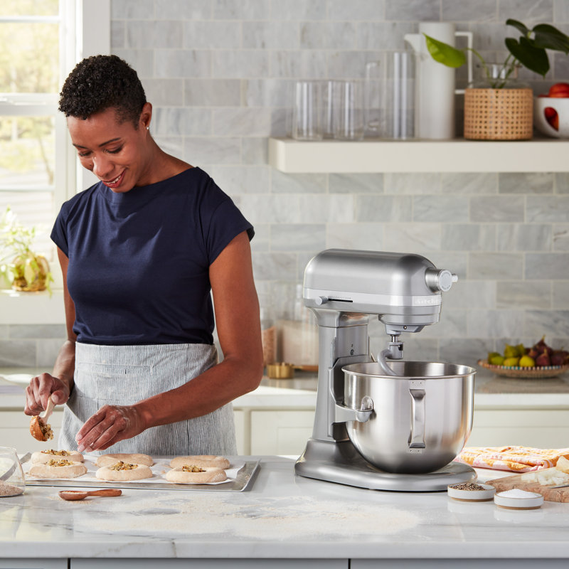 KitchenAid® 7 Quart Bowl-Lift Stand Mixer, Contour Silver