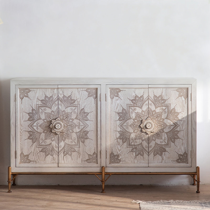 Retro White Solid Wood Sideboard