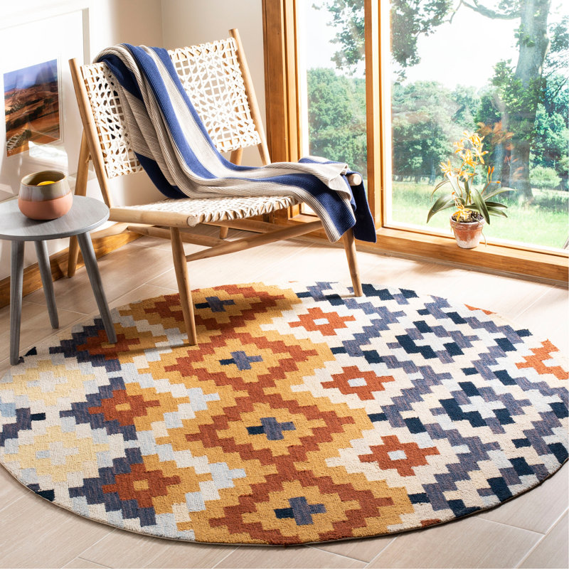 Aalyah Hand Hooked Wool Pile Southwestern Rug, Round 3'