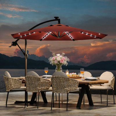 Parasol décalé de 10 pi avec lumières solaires