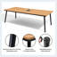Table de salle à manger de patio avec trou pour parasol et structure en aluminium-459770166-417561110
