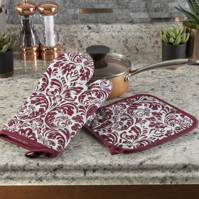 Lavish Home Damask Cotton Blend Potholder & Oven Mitt Set