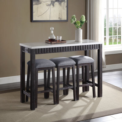 Ensemble de 4 tables de hauteur comptoir