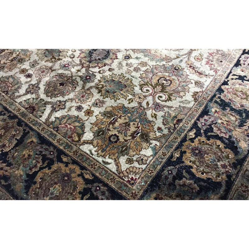 Suruchi One-of-a-Kind 6' X 9' Area Rug