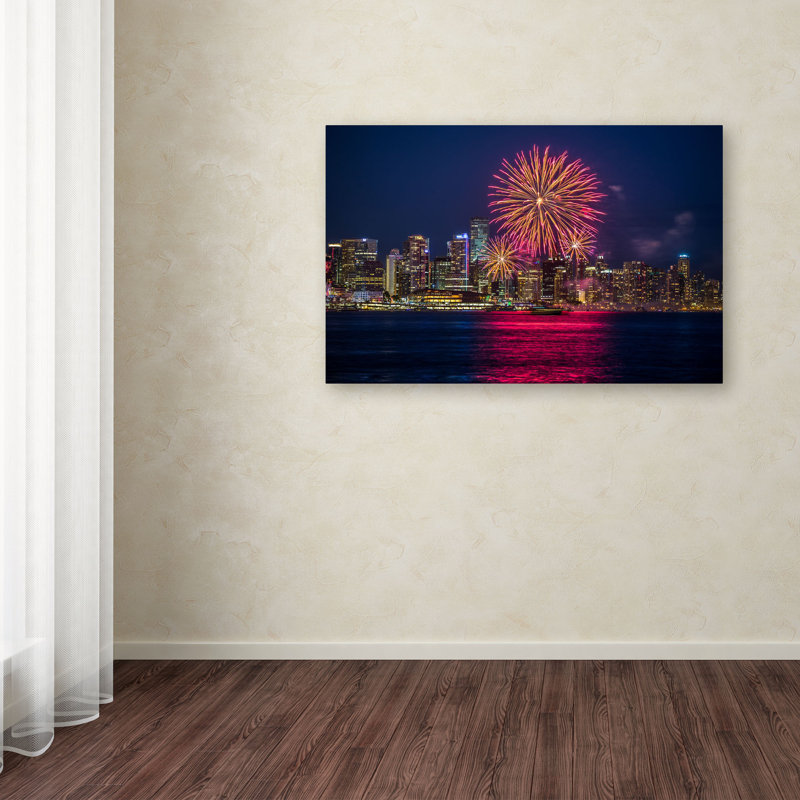 « vancouver fireworks » par pierre leclerc,, reproduction de photo sur toile tendue, H 12 po x l 19 po x P 2 po
