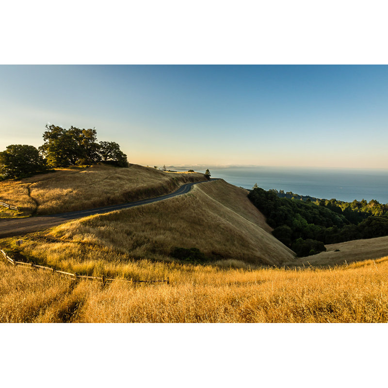 Sunrise Over Mount Tamalpais par - Photographie de toile tendue, L 12 po x H 8 po