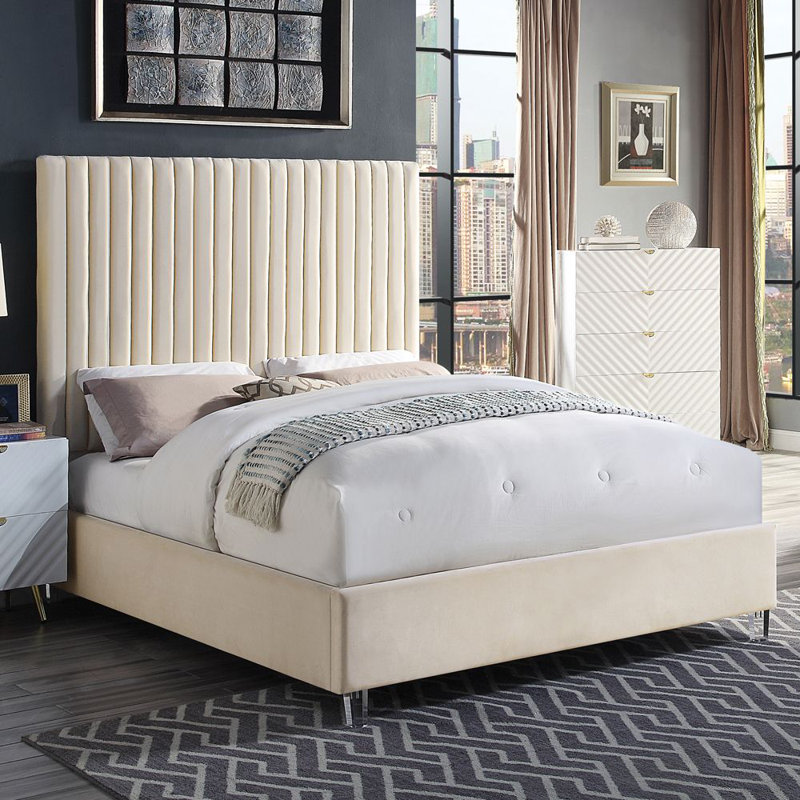 Upholstered Platform Bed, Queen