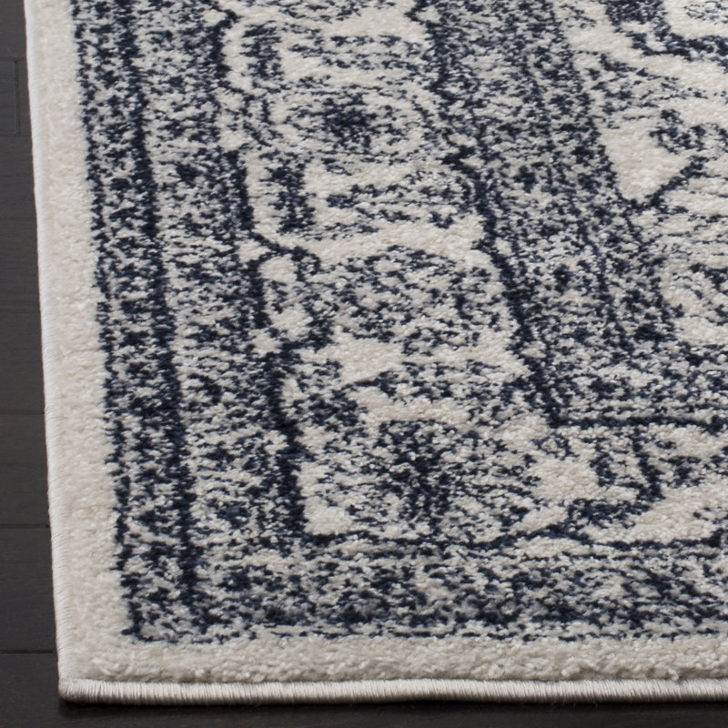 Stromsburg Oriental Area Rug, Ivory/Navy, Rectangle 91 x 152 cm