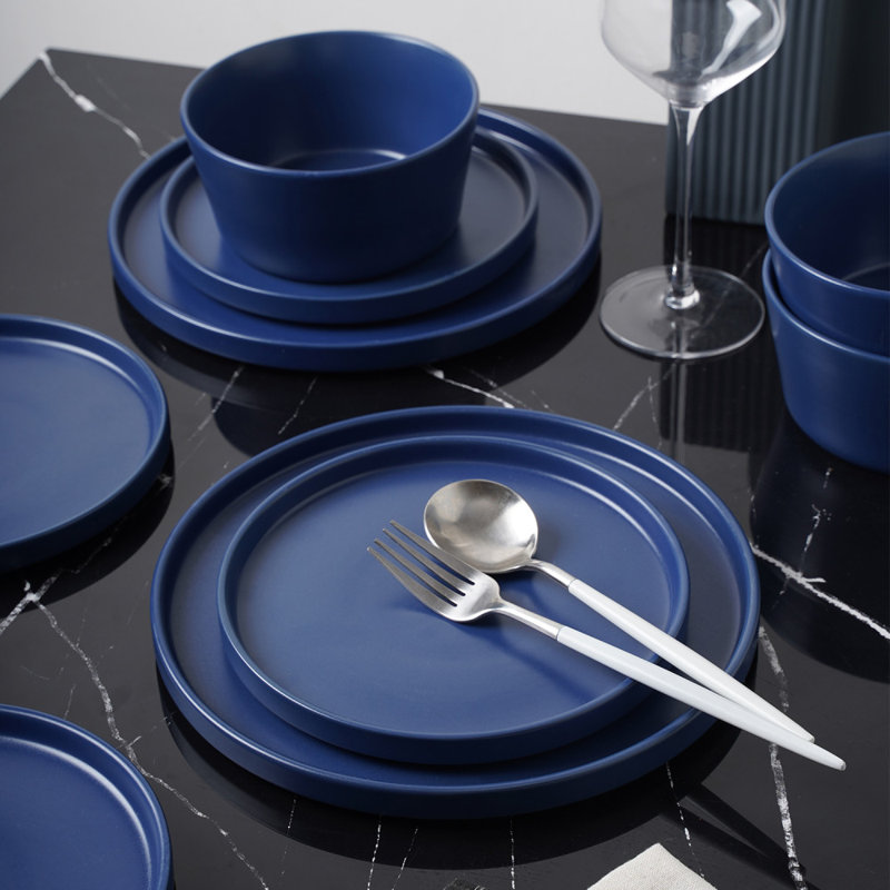 Blue Ceramic 16-Piece Solid Dinnerware Set for 8