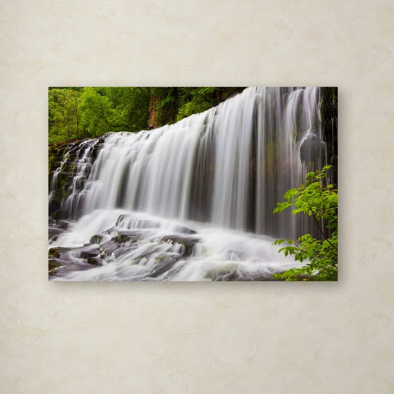 Ann «Waterfall 1», reproduction d'impression sur toile tendue, H 12 po x l 19 po