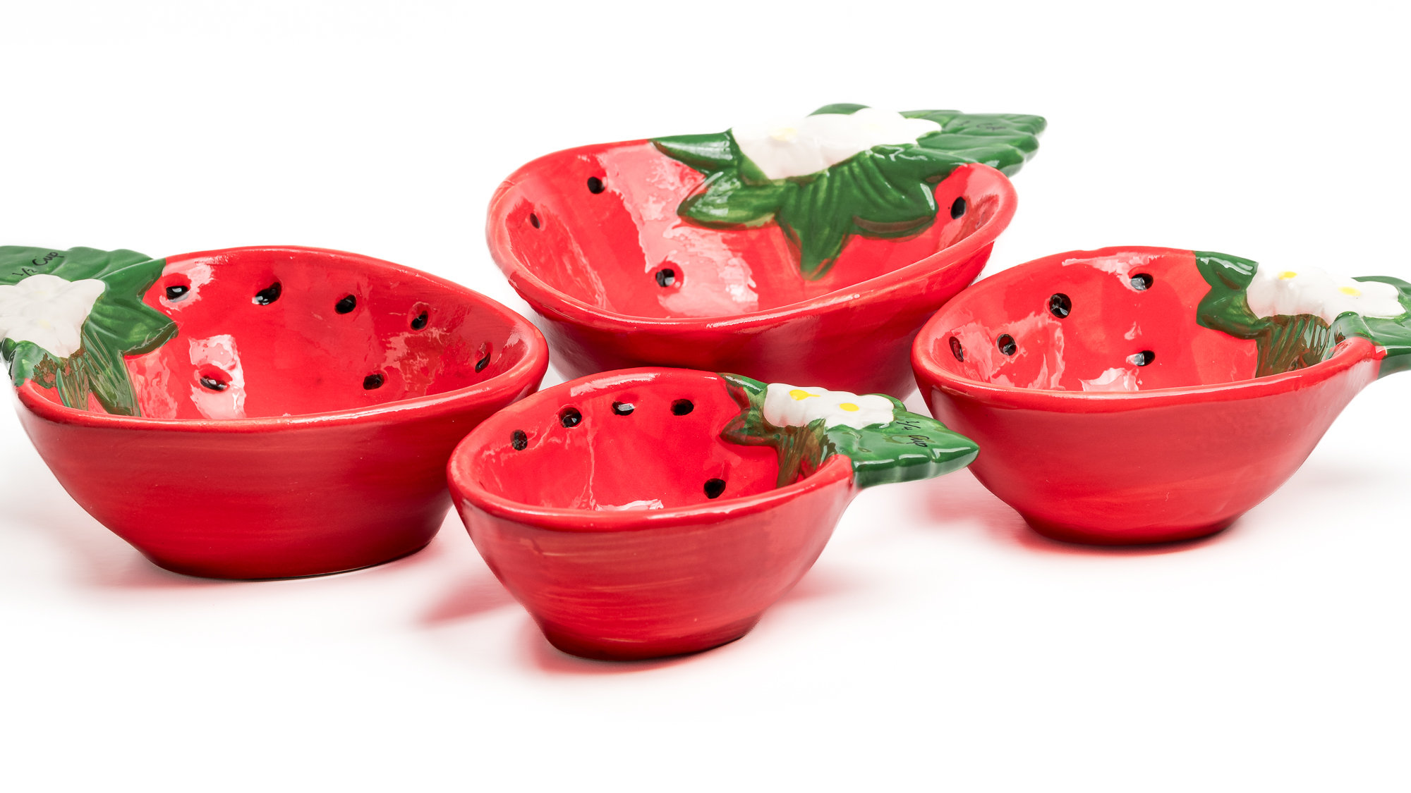 Ten Strawberry Street 10 Strawberry Street Strawberry Measuring Cups